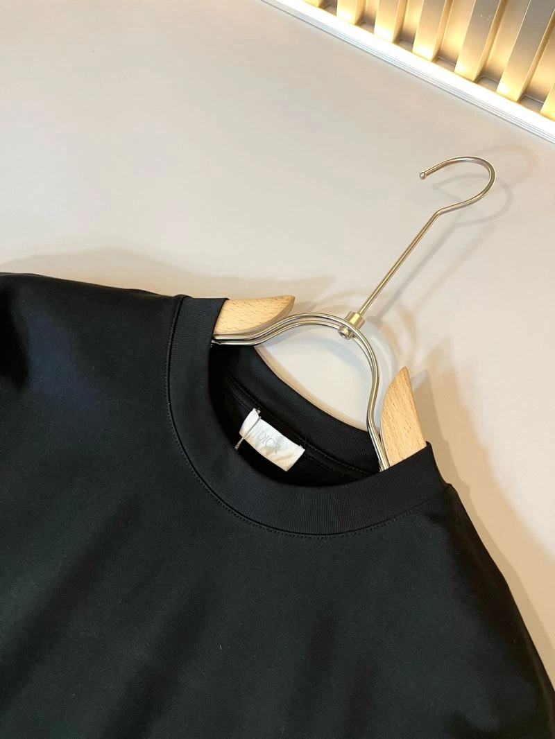 Christian Dior T-Shirts Sophisticated 116070
