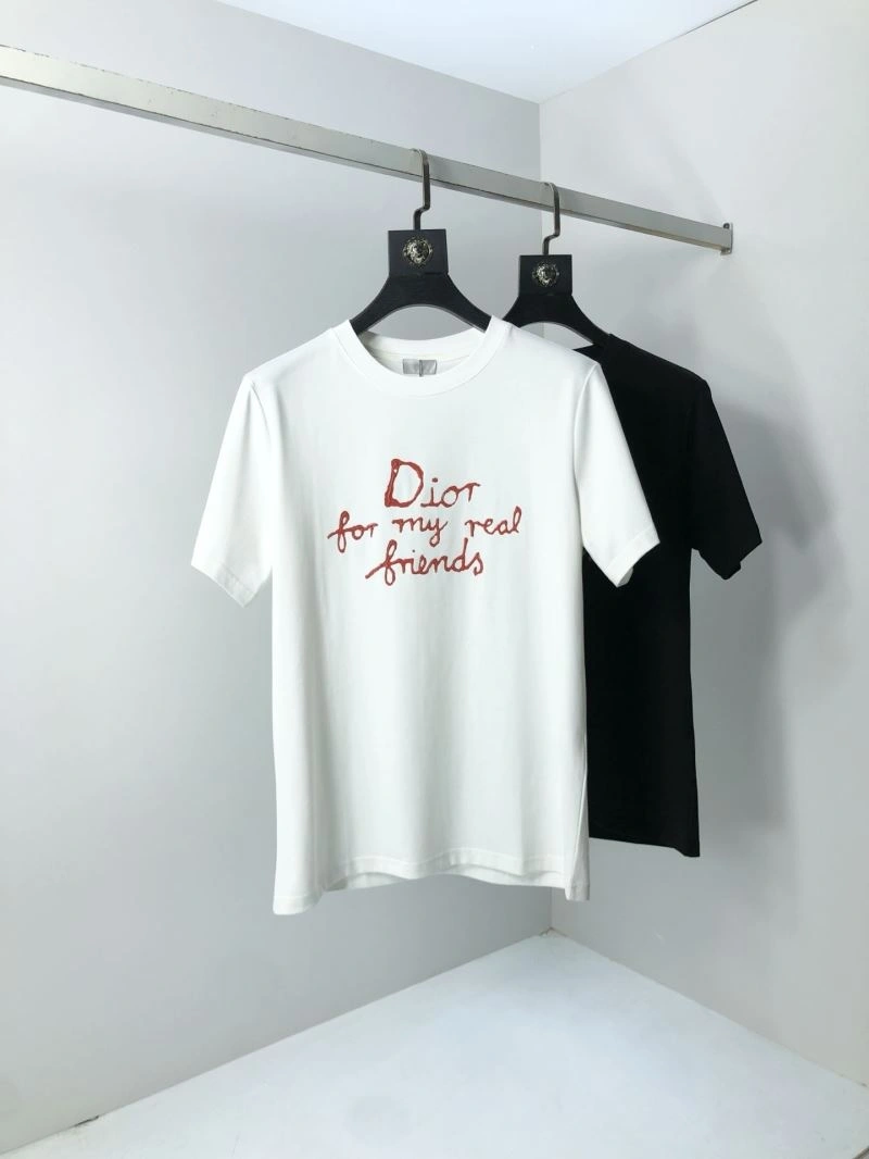 Stylish Christian Dior T-Shirts 116082