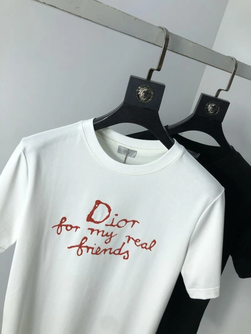 Stylish Christian Dior T-Shirts 116082