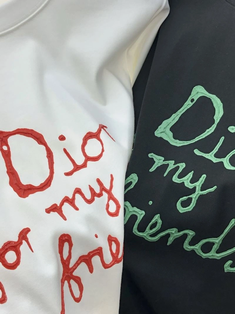Stylish Christian Dior T-Shirts 116082