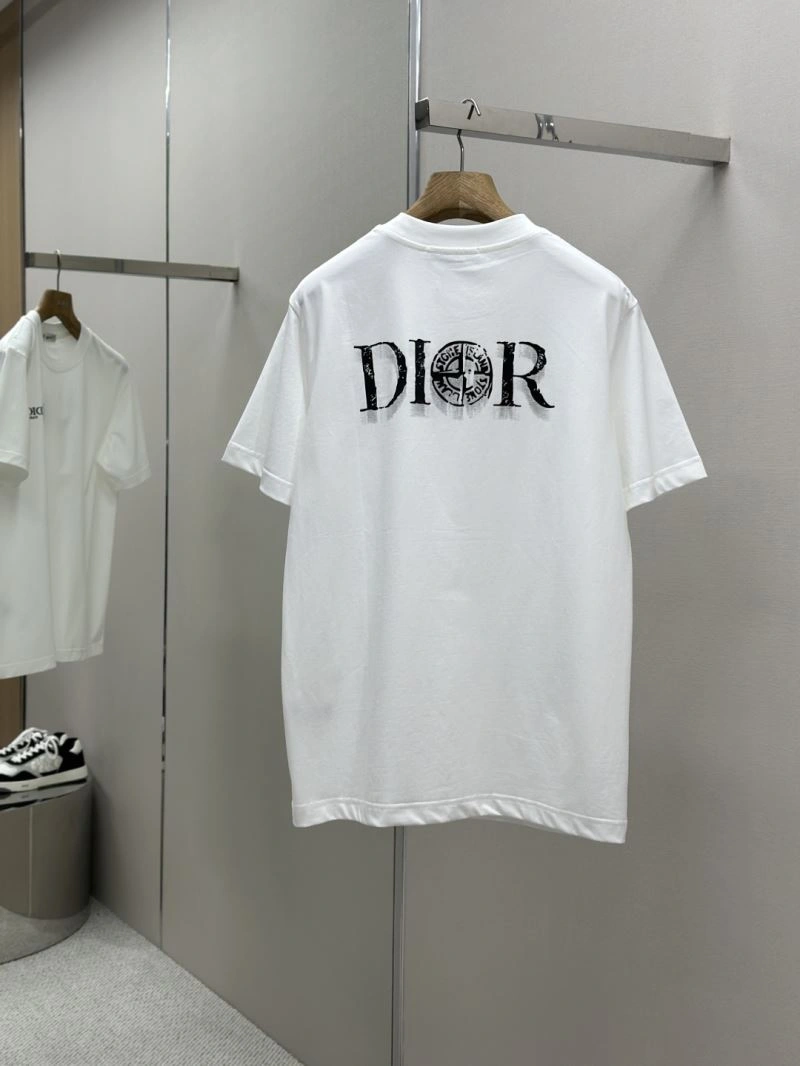 Cozy Christian Dior T-Shirts 116064