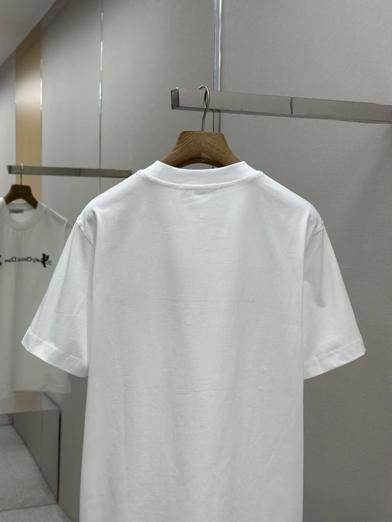 Christian Dior T-Shirts Sustainable 116068