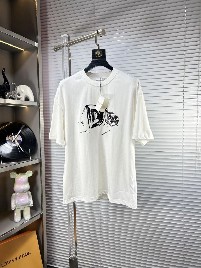 HighPerformance Christian Dior T-Shirts 116050