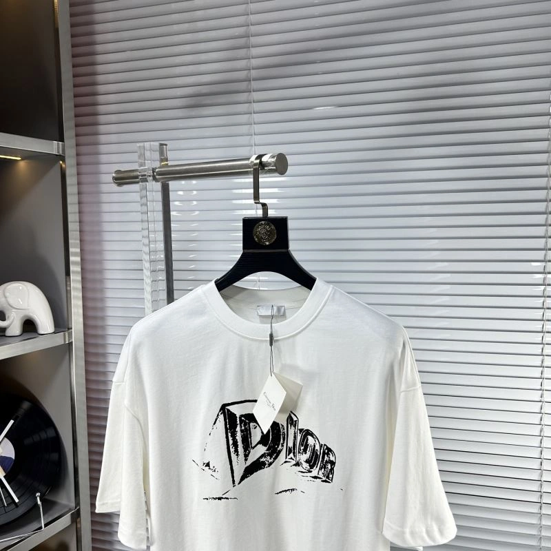 HighPerformance Christian Dior T-Shirts 116050