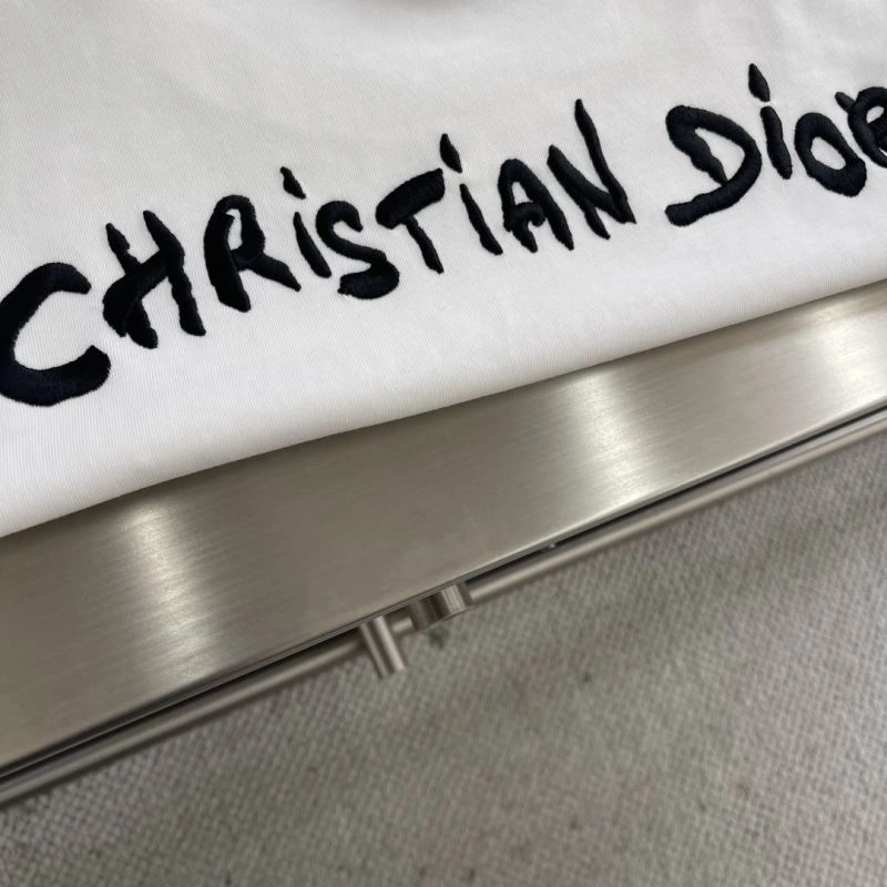 Lightweight Christian Dior T-Shirts 116045
