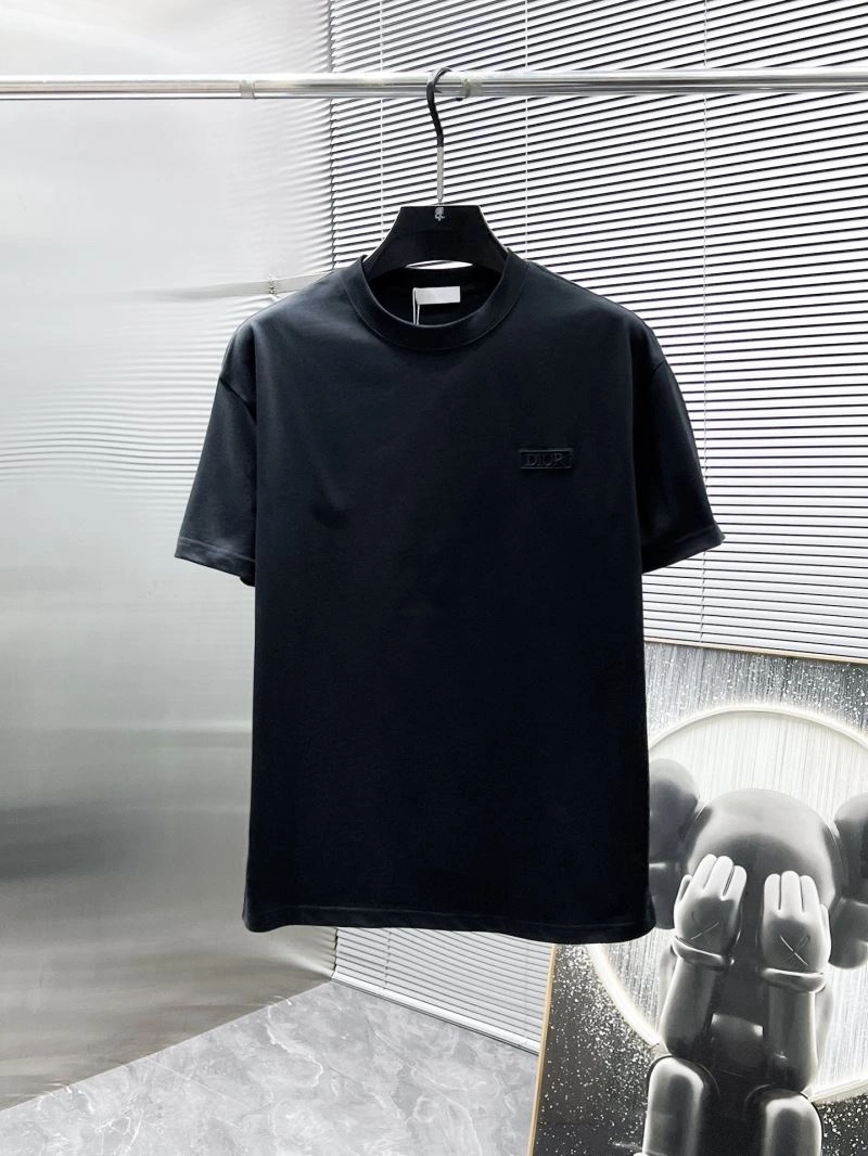 Christian Dior T-Shirts Versatile 116038