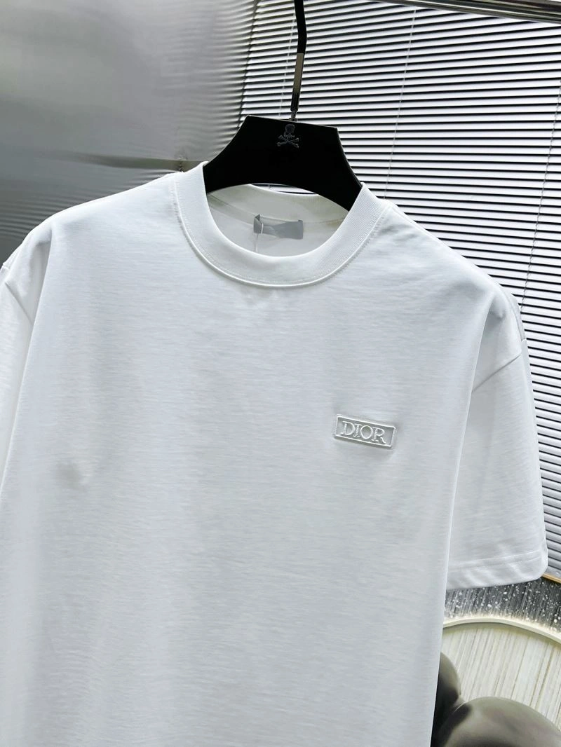 Christian Dior T-Shirts Versatile 116038