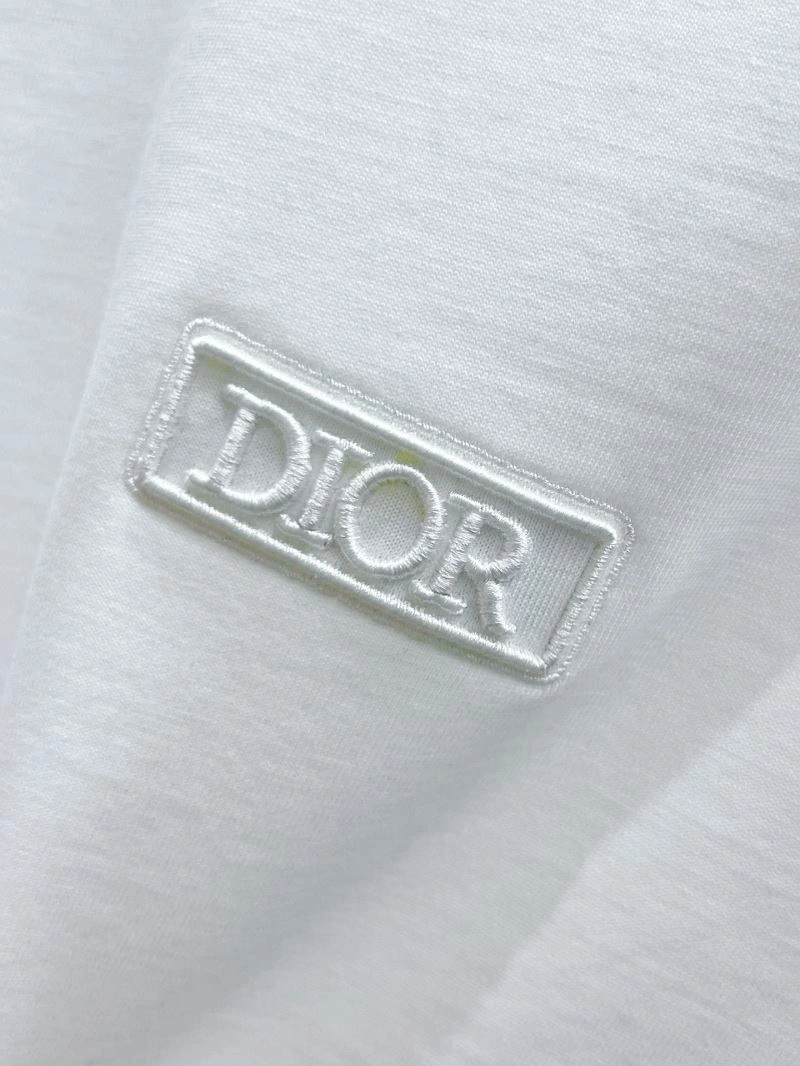 Christian Dior T-Shirts Versatile 116038