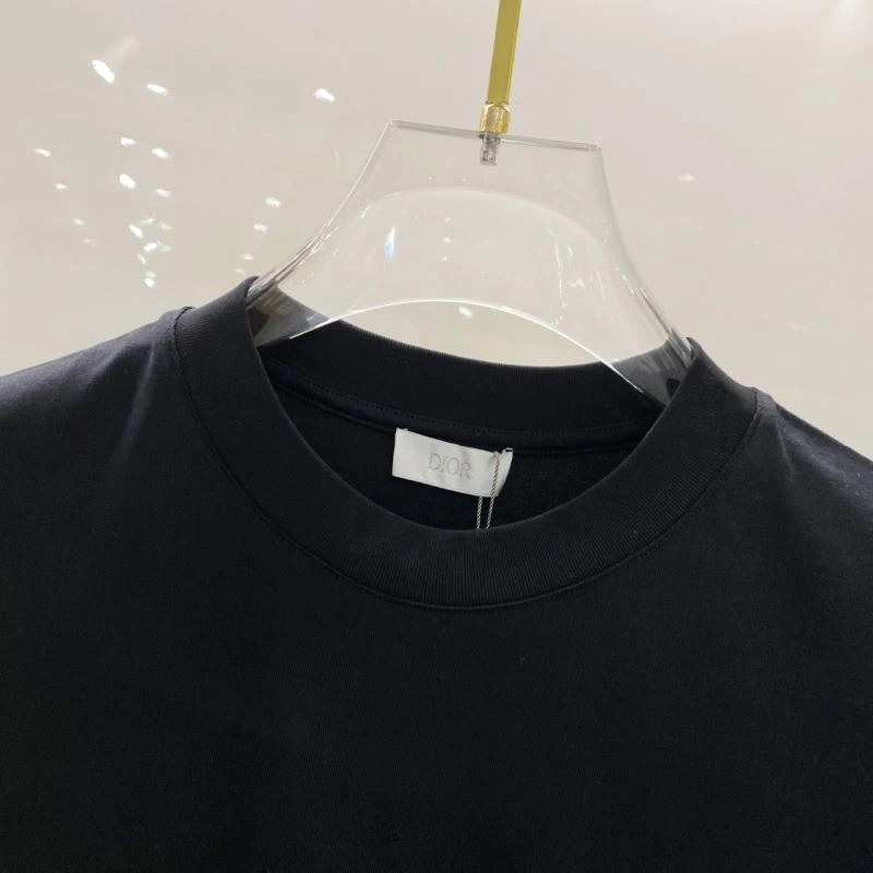 Christian Dior T-Shirts ModernLook 116018