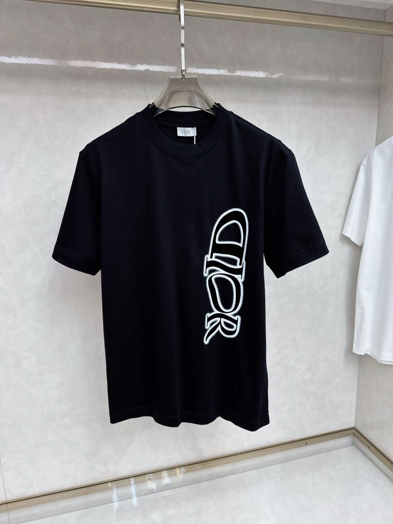 Christian Dior T-Shirts FashionForward 116011