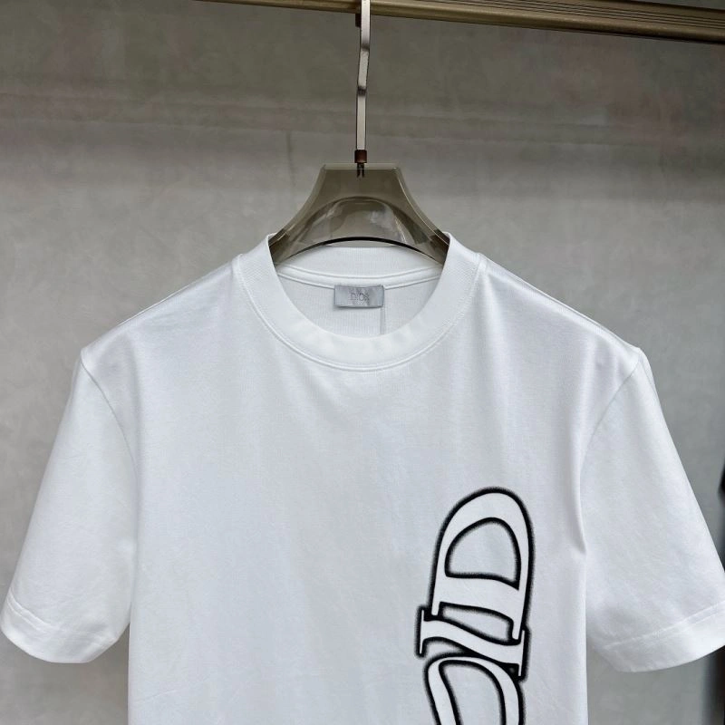 Resilient Christian Dior T-Shirts 116012