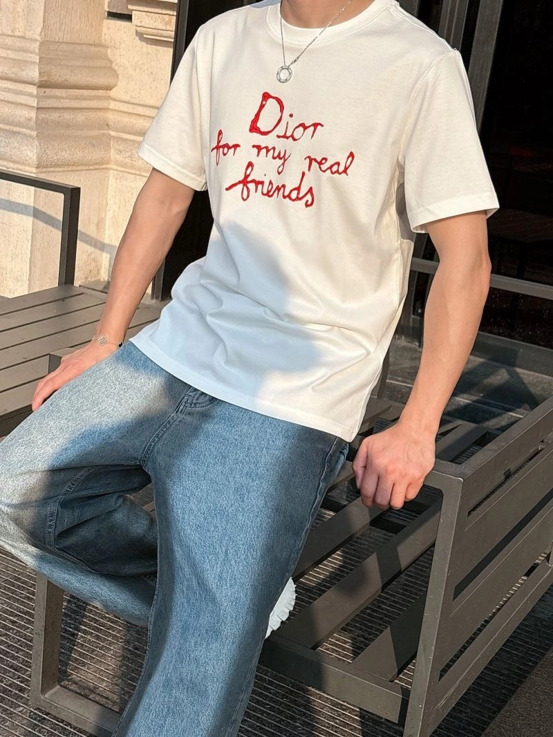 Christian Dior T-Shirts Sleek 116010