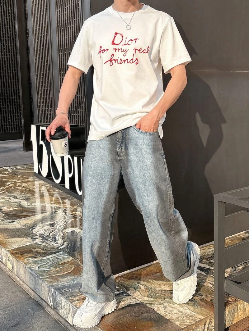 Christian Dior T-Shirts Sleek 116010
