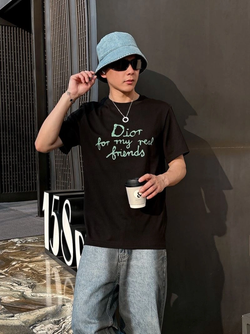 Christian Dior T-Shirts Durable 116009