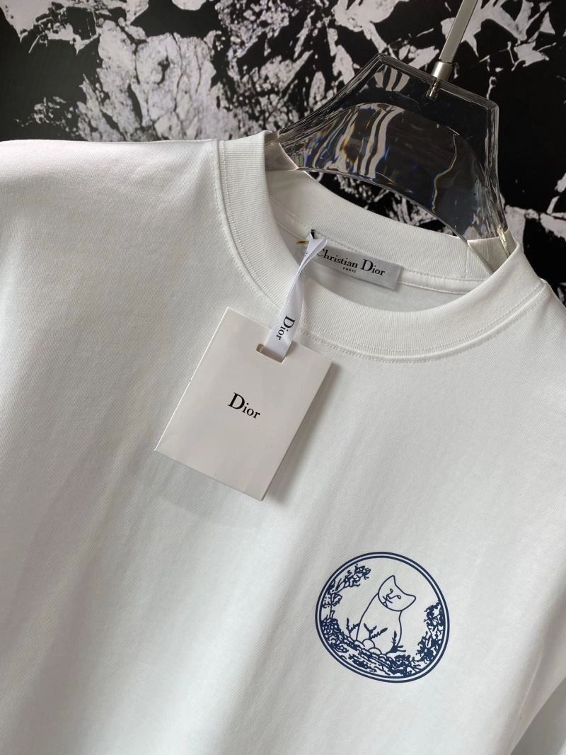 Sustainable Christian Dior T-Shirts 115981