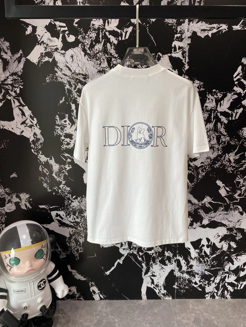 Sustainable Christian Dior T-Shirts 115981