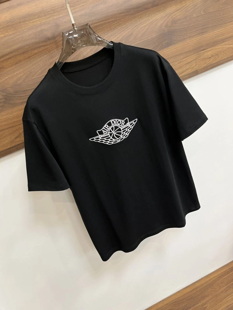 Breathable Christian Dior T-Shirts 115944