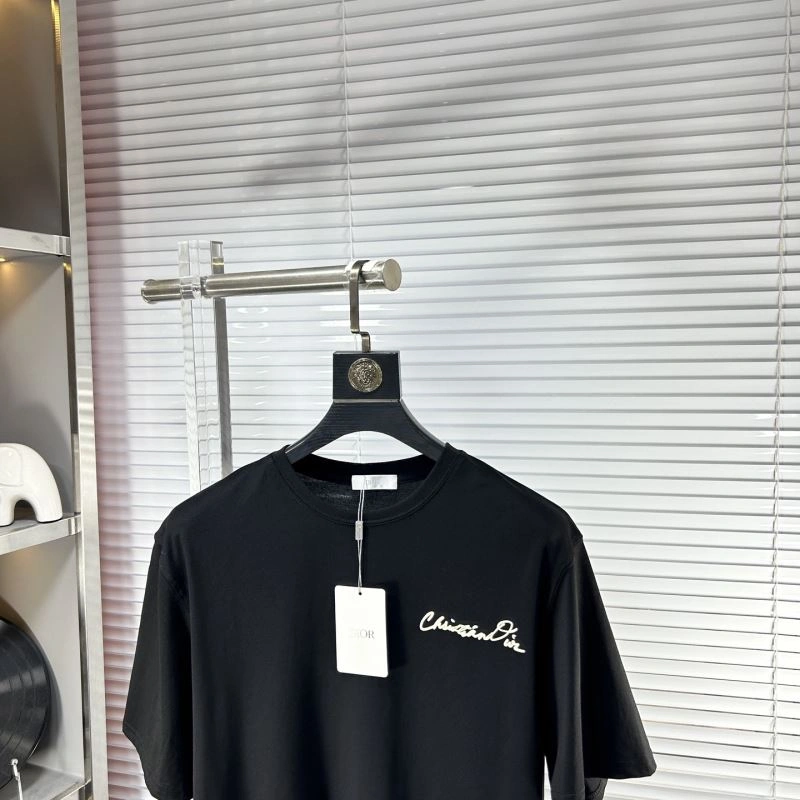 Lightweight Christian Dior T-Shirts 115947