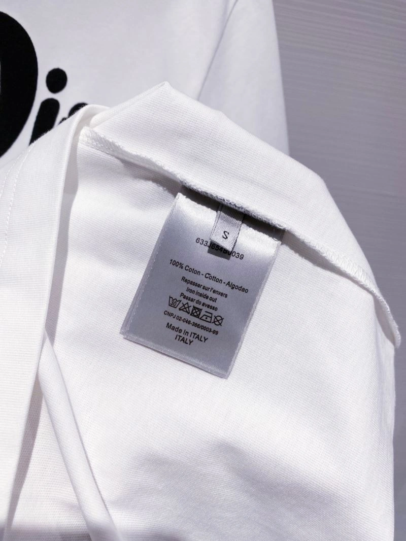 Christian Dior T-Shirts Sophisticated 115937