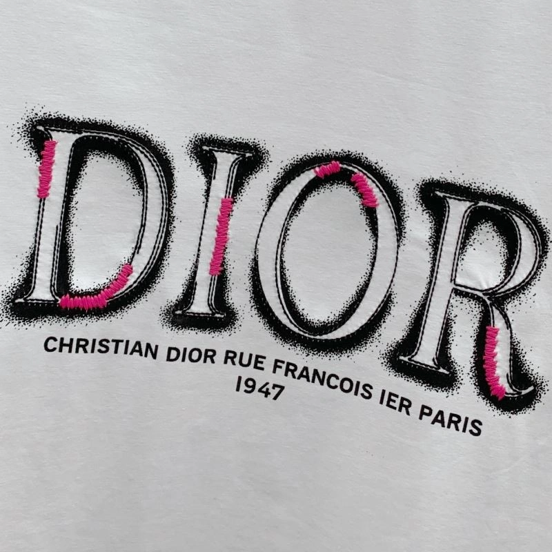 Christian Dior T-Shirts Versatile 115932