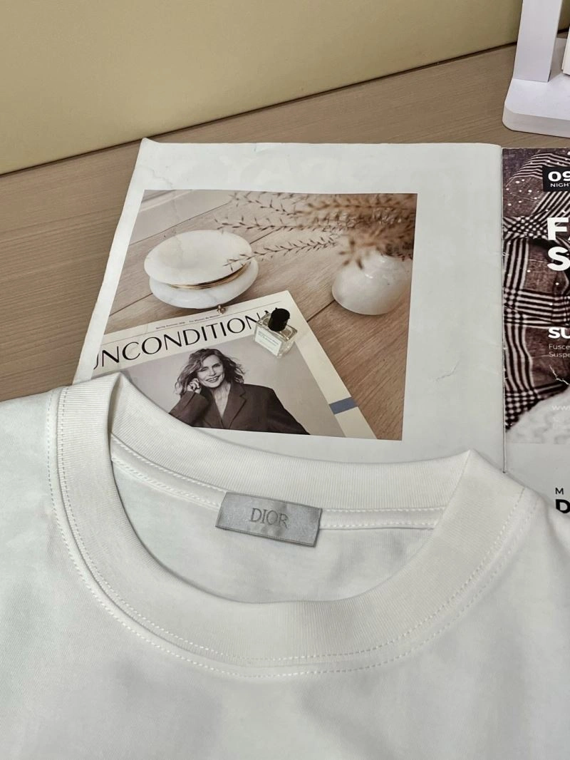 Christian Dior T-Shirts Practical 115911