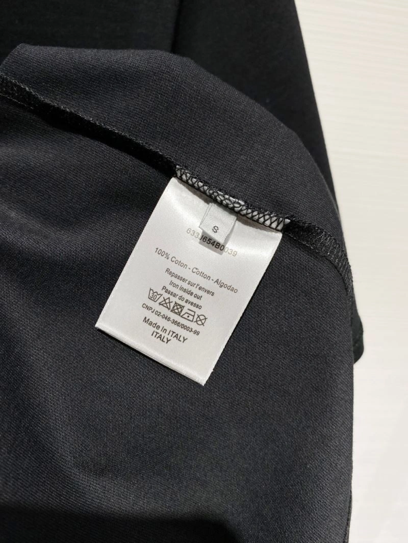 Christian Dior T-Shirts Sustainable 115900
