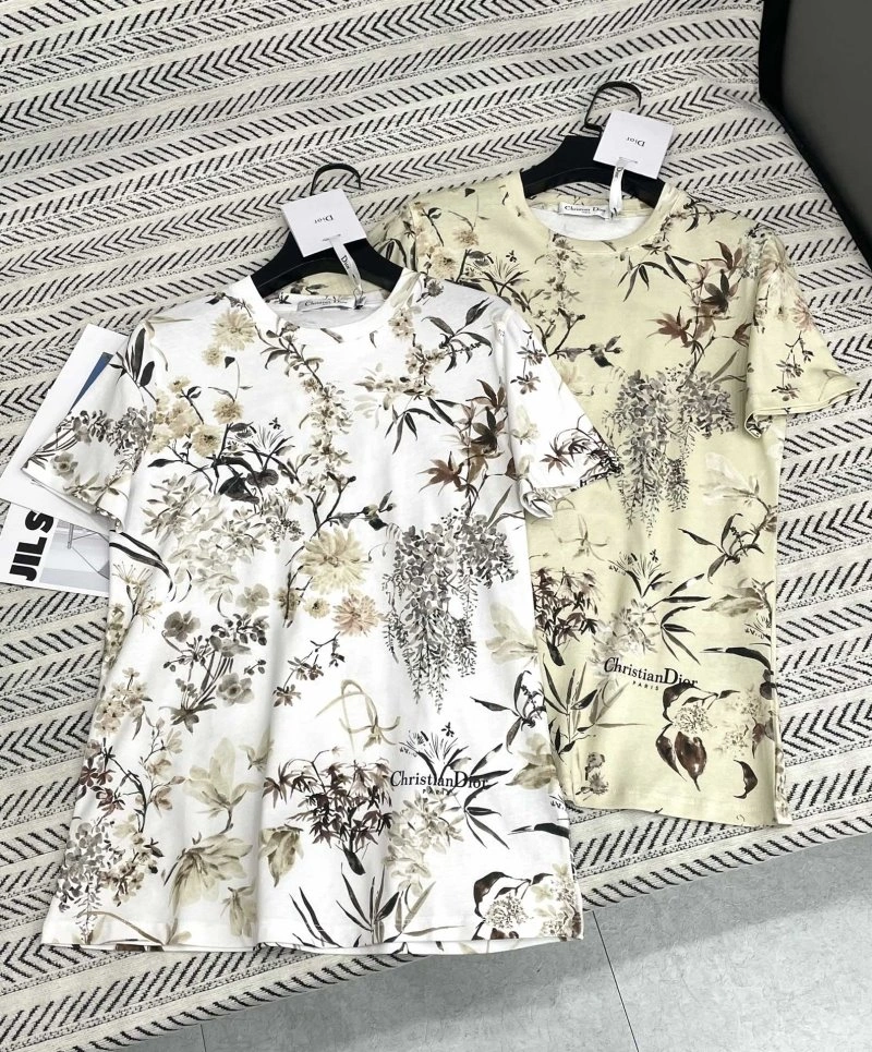 Christian Dior T-Shirts Resilient 113662