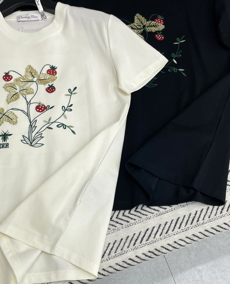 Christian Dior T-Shirts Snug 113659