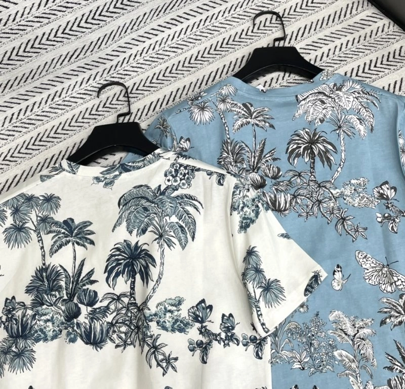 Christian Dior T-Shirts Elegant 113646