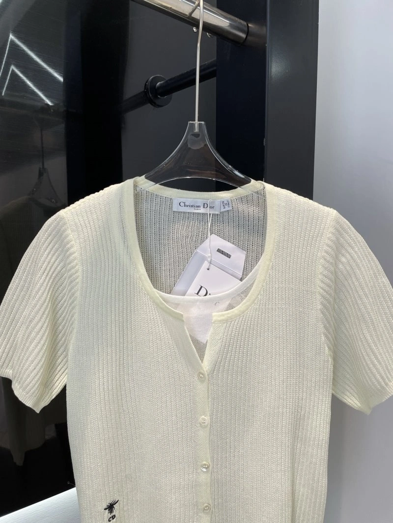 Christian Dior T-Shirts Trendsetting 113633