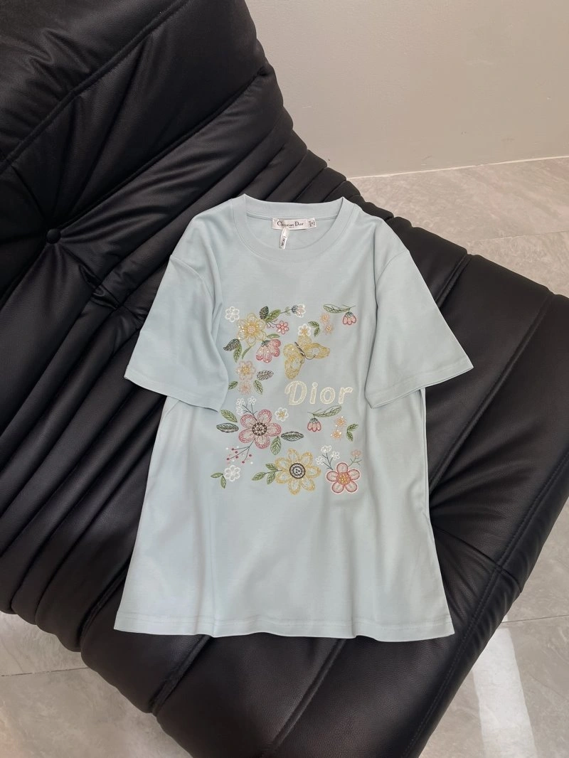 Sustainable Christian Dior T-Shirts 113650