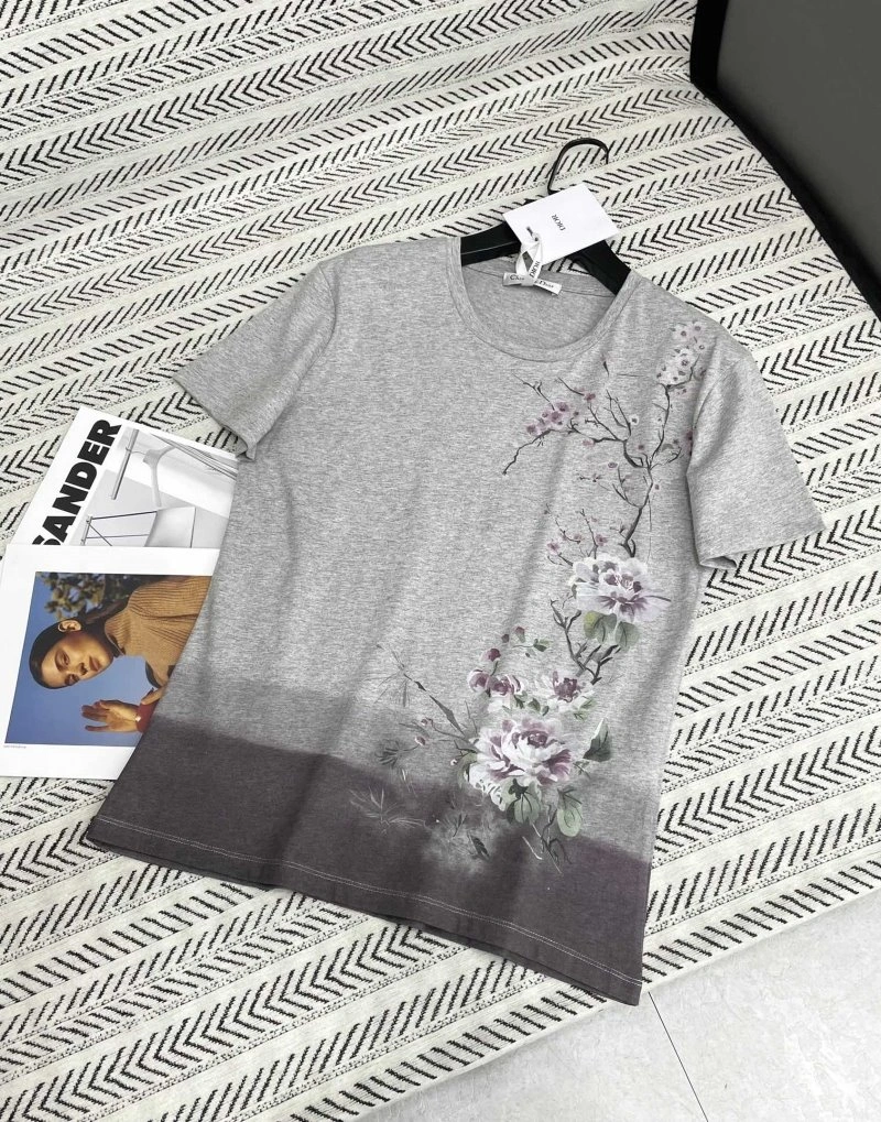 Christian Dior T-Shirts Durable 113627