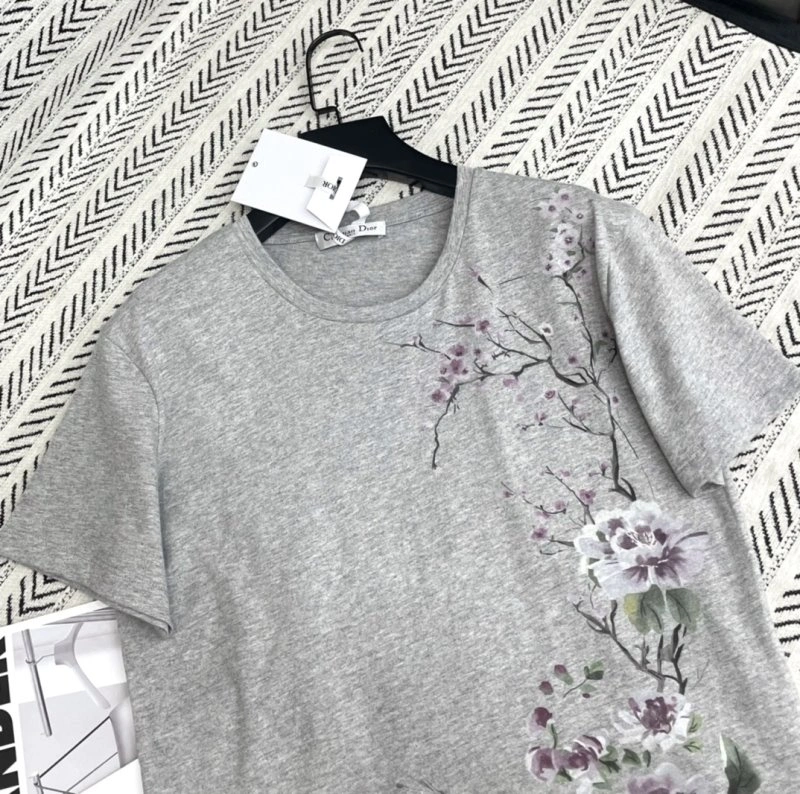 Christian Dior T-Shirts Durable 113627