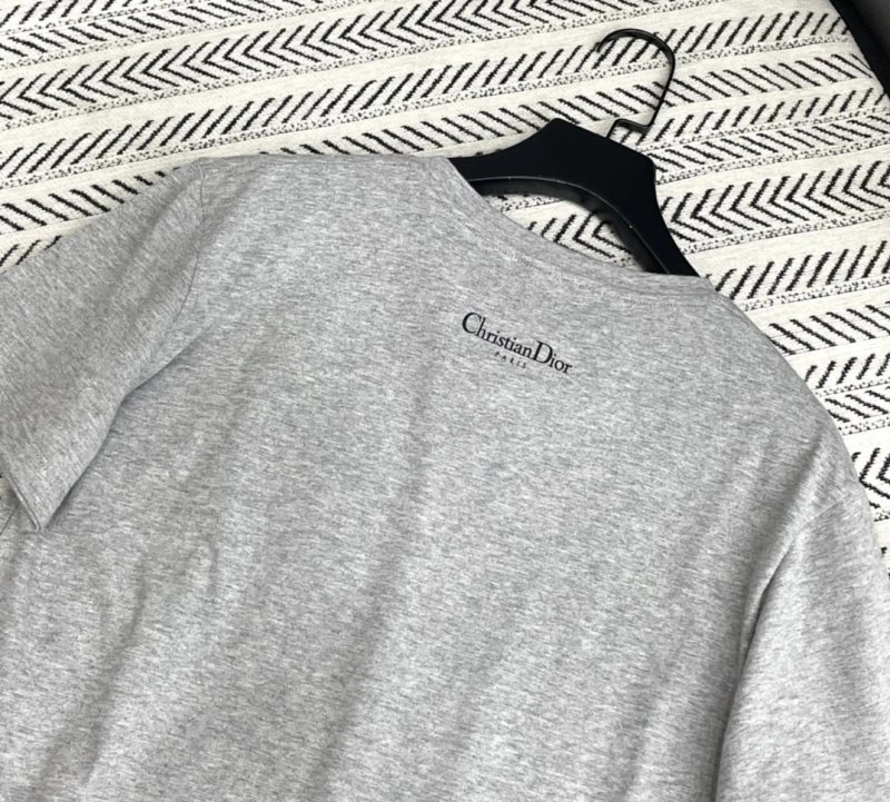 Christian Dior T-Shirts Durable 113627