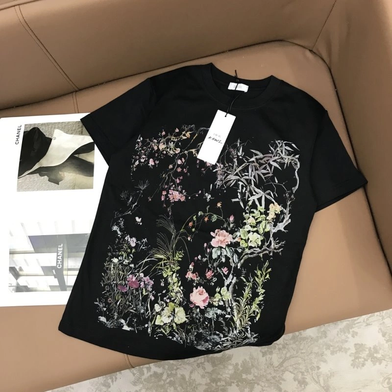 Versatile Christian Dior T-Shirts 113634