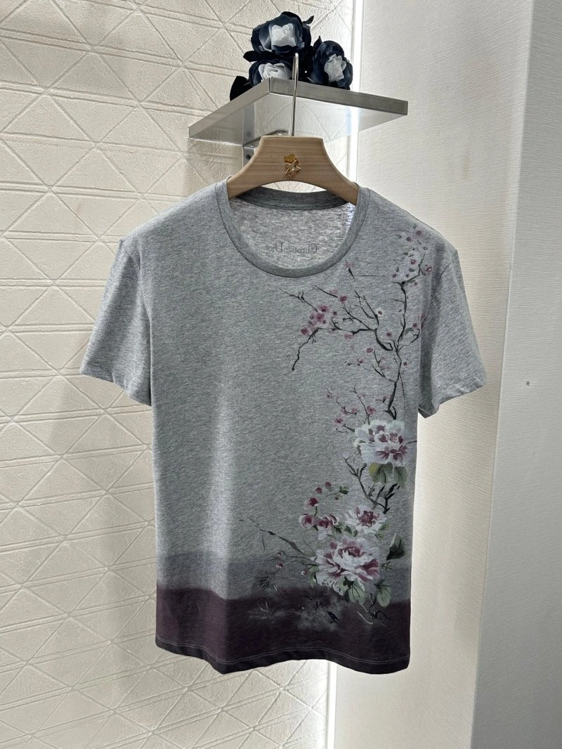 Christian Dior T-Shirts Versatile 113614