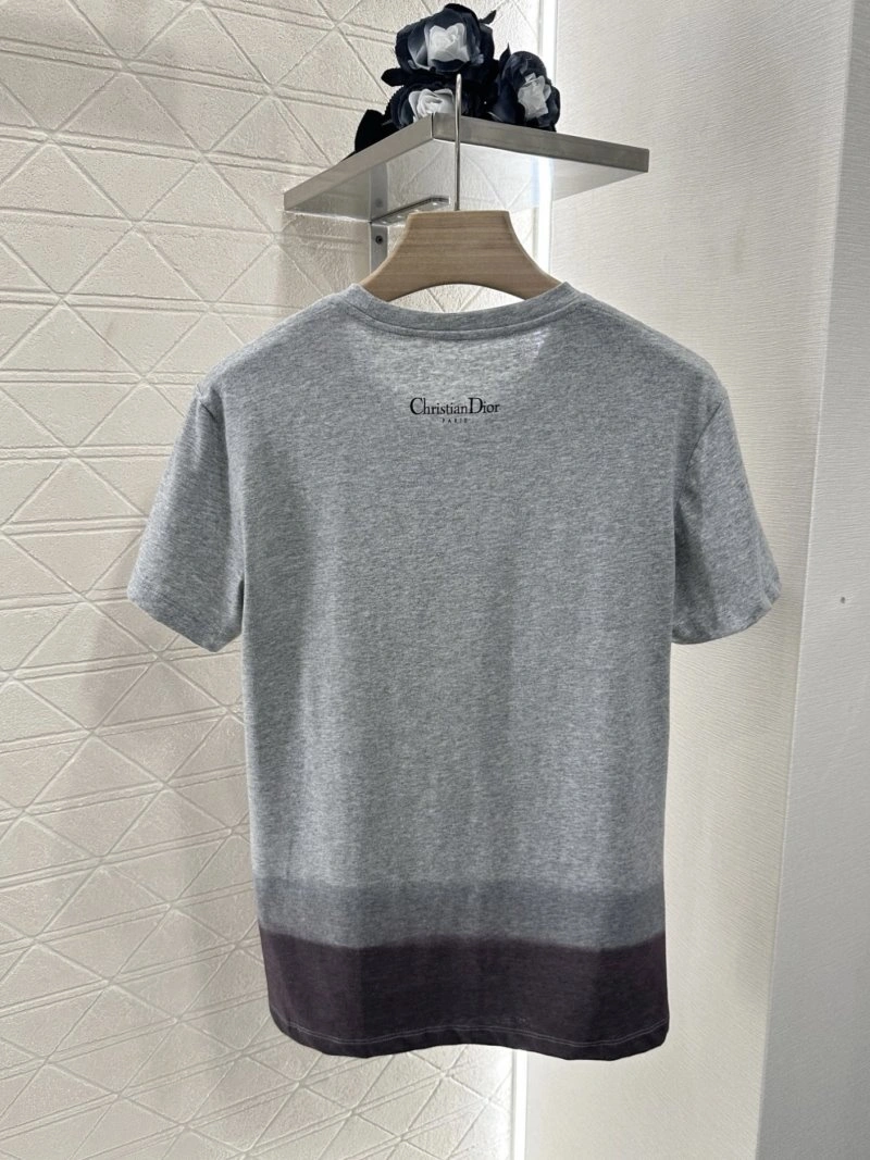 Christian Dior T-Shirts Versatile 113614