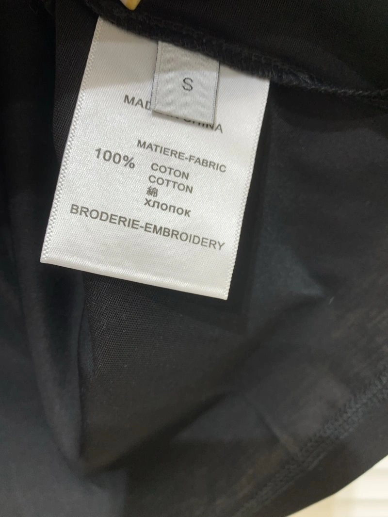 Effortless Christian Dior T-Shirts 113595
