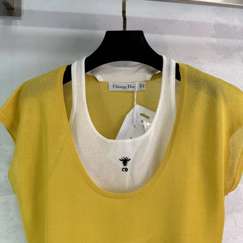 Christian Dior T-Shirts Sophisticated 113606