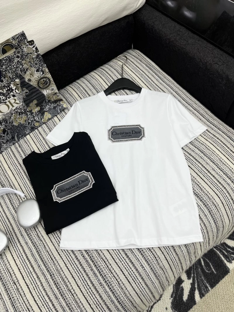 Christian Dior T-Shirts UrbanChic 113574