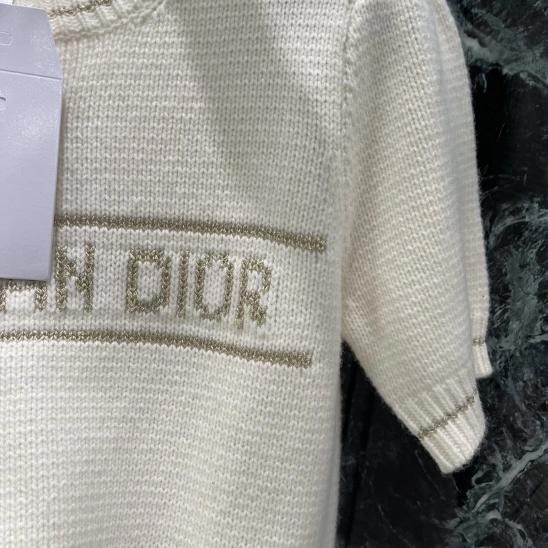 Stylish Christian Dior T-Shirts 113571
