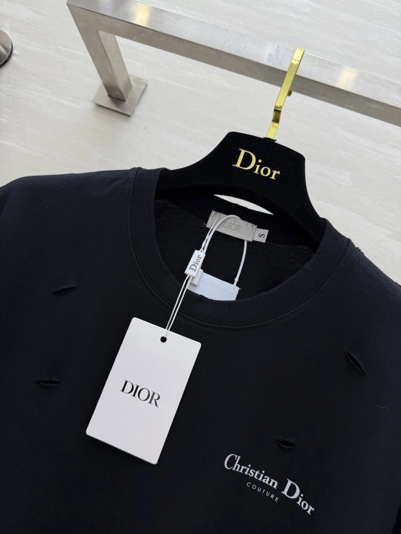Snug Christian Dior T-Shirts 113451
