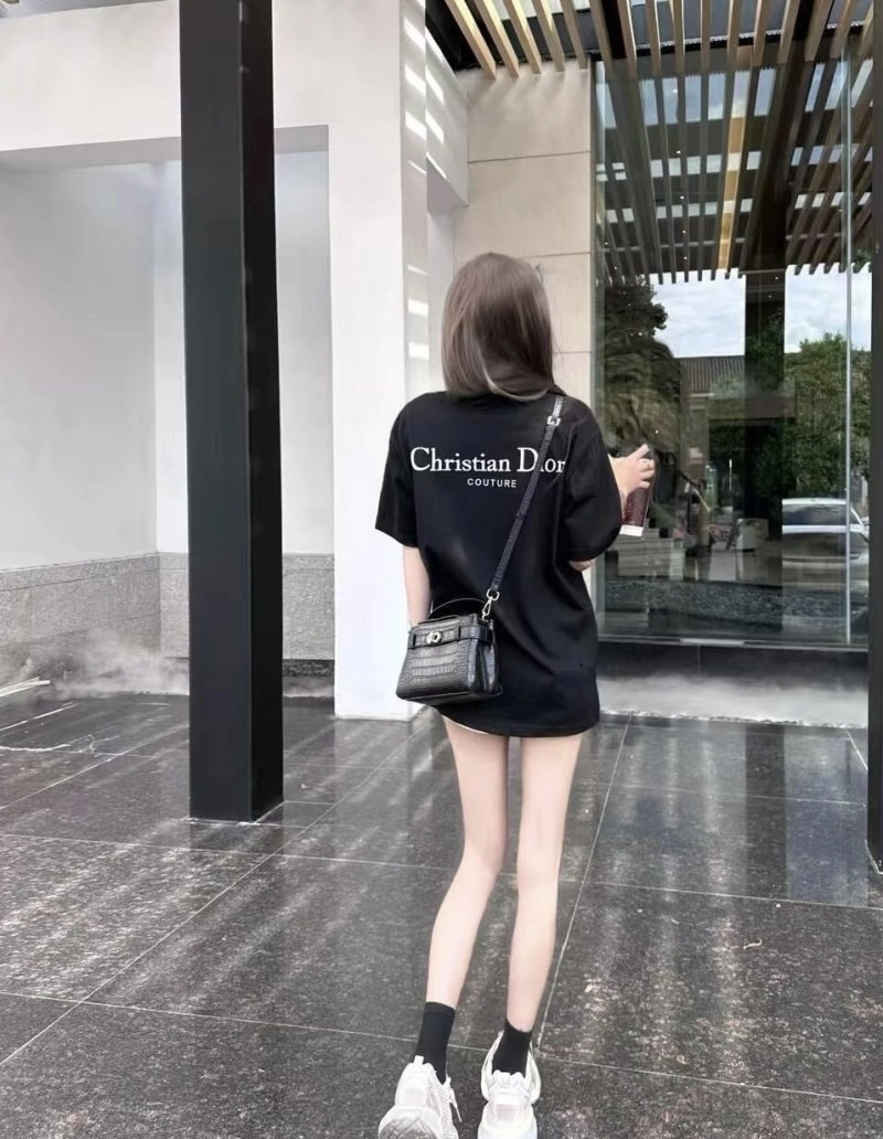 Snug Christian Dior T-Shirts 113451