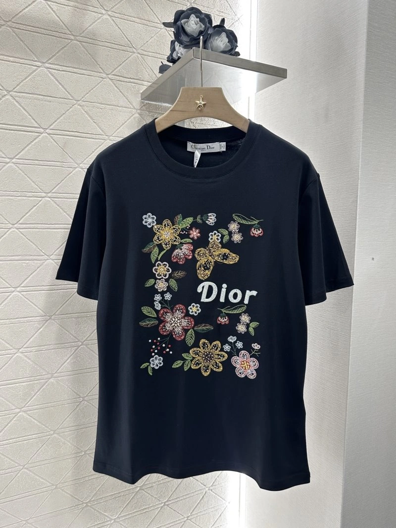 Comfortable Christian Dior T-Shirts 113447