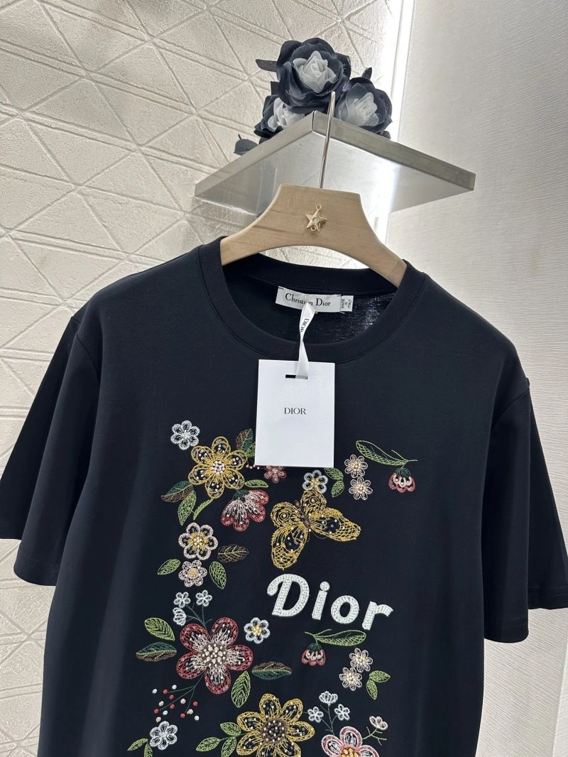 Comfortable Christian Dior T-Shirts 113447