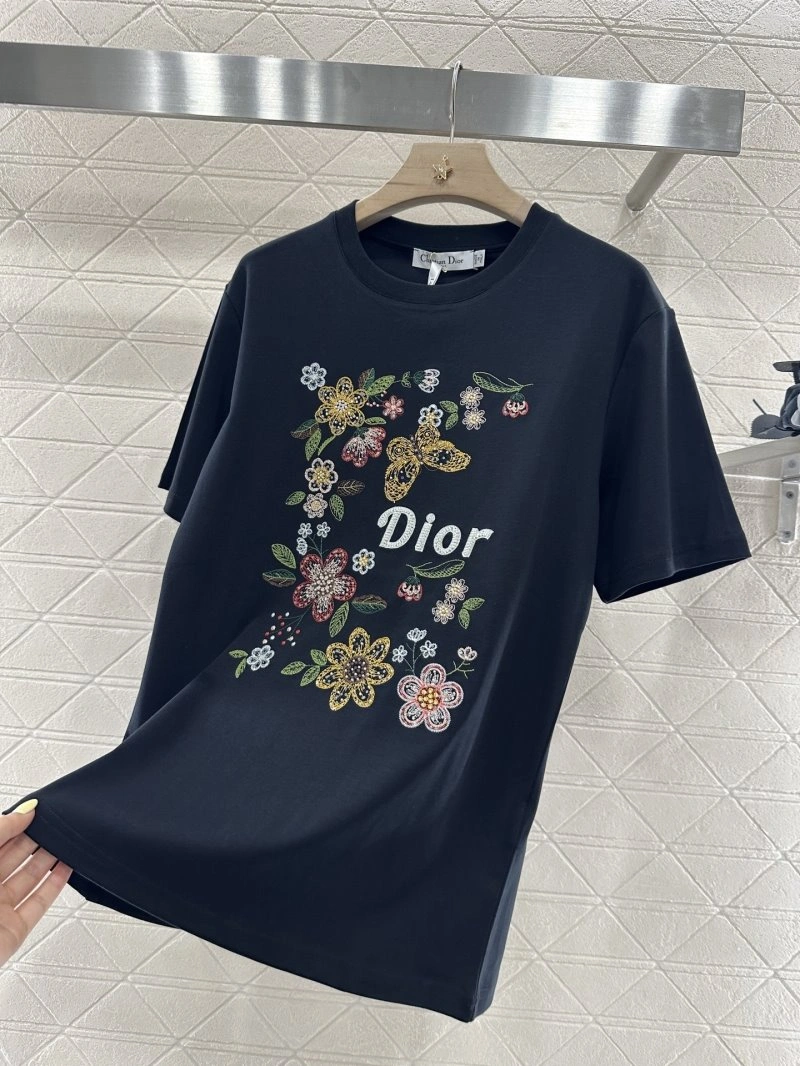 Comfortable Christian Dior T-Shirts 113447