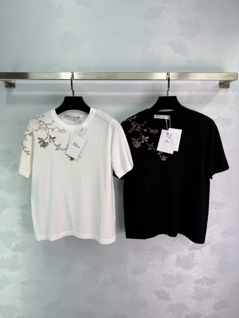 Seasonal Christian Dior T-Shirts 113444