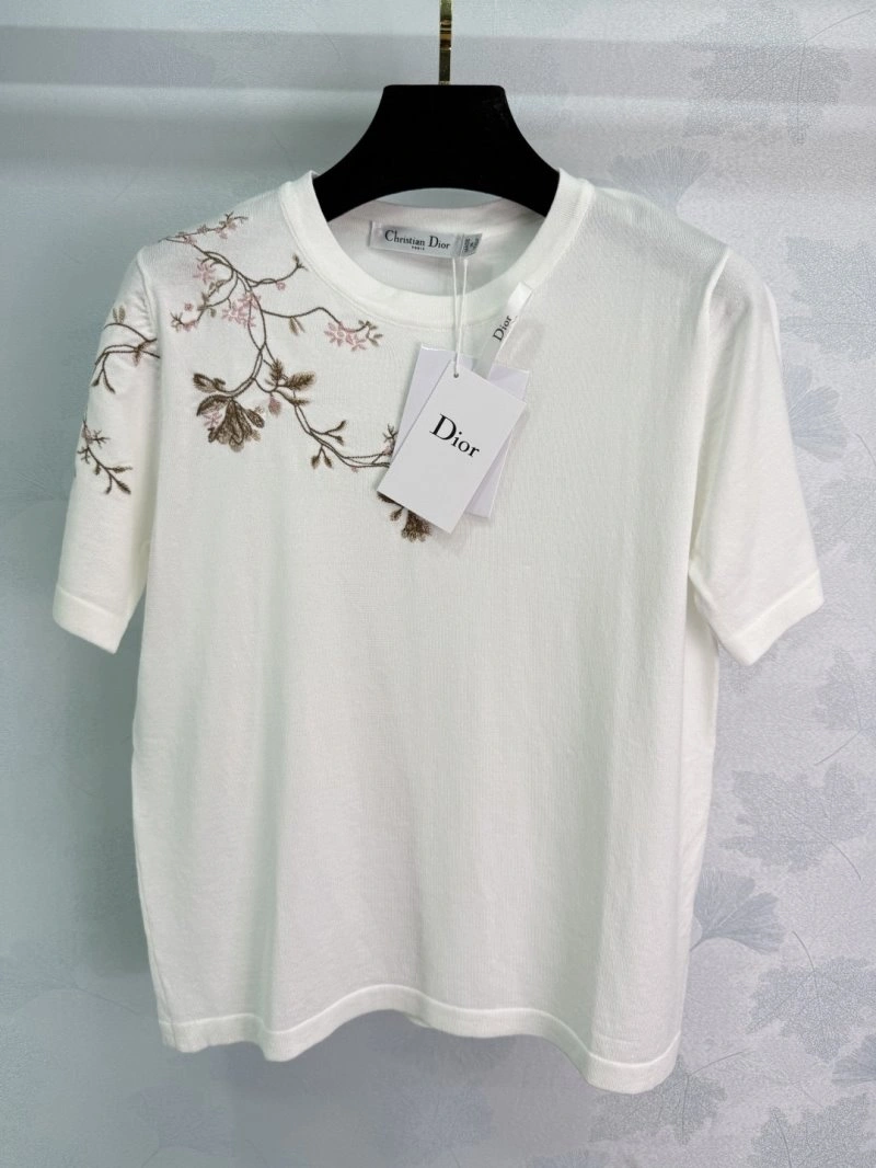 Seasonal Christian Dior T-Shirts 113444