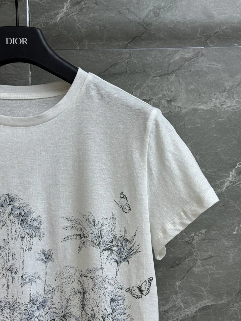 Stylish Christian Dior T-Shirts 113427