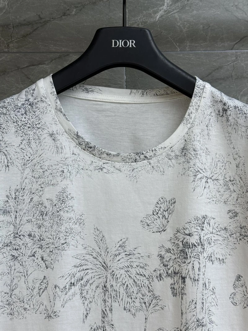 Snug Christian Dior T-Shirts 113425